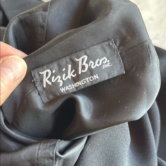 Dana Buchman VTG Black & White Sheath Dress NWOT Women’s Size 4 - Picture 14 of 16